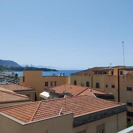 CASA FLORIDEA -Mediterranea Sicilia Apt Cefalù Esterno foto